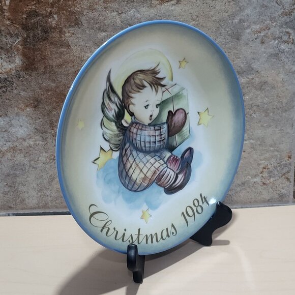 Schmid Hummel Christmas 1984 A Gift From Heaven Decorative Wall Hanging Plate - Picture 8 of 11